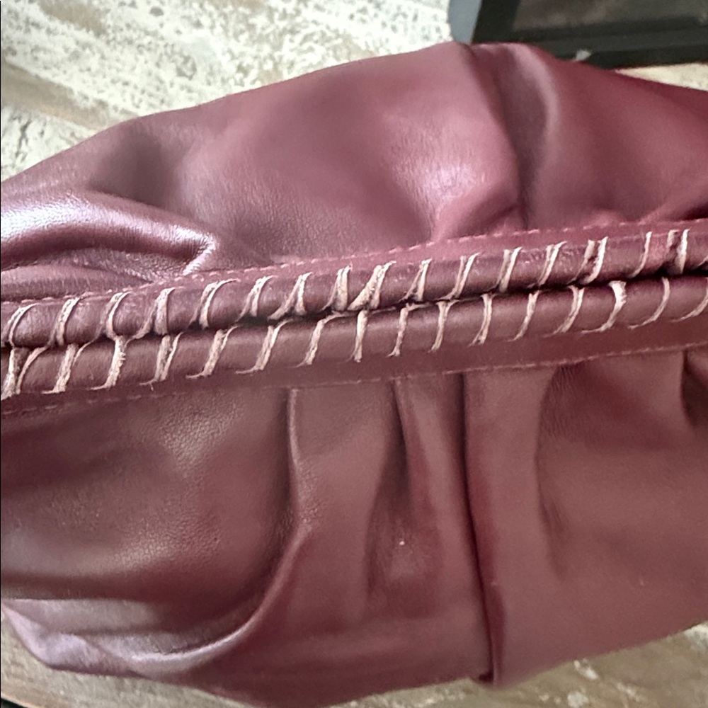 NEW CLEOBELLA Elegant Burgundy maroon genuine leather Clutch - Picture 3 of 6